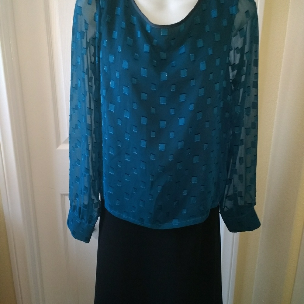 Blouse - Picture 6 of 6
